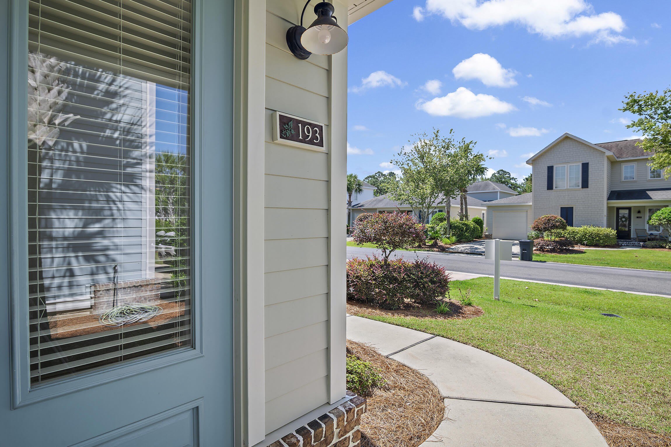 193 Christian Drive – photo 3