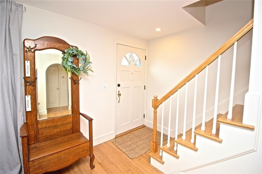 139 Coggeshall Avenue – photo 5