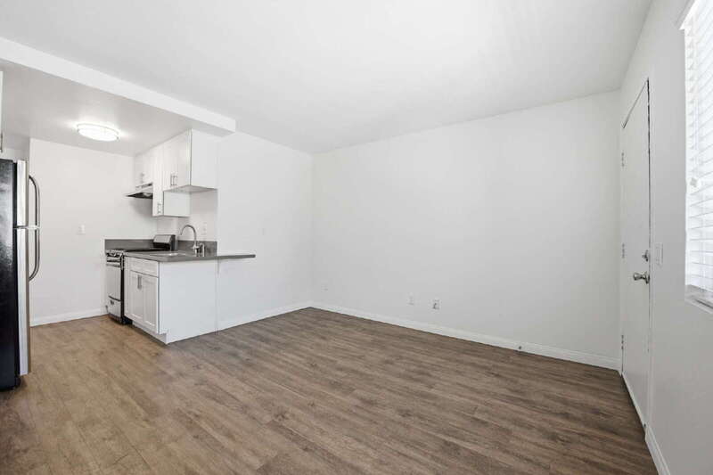 4674 Bancroft Street – photo 3