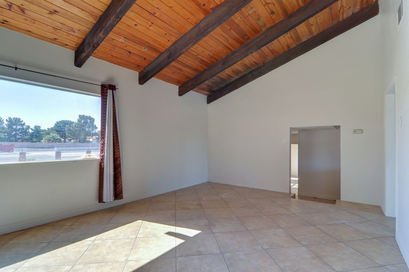 7640 Spencer Street Las Vegas Nevada 89123 – photo 2