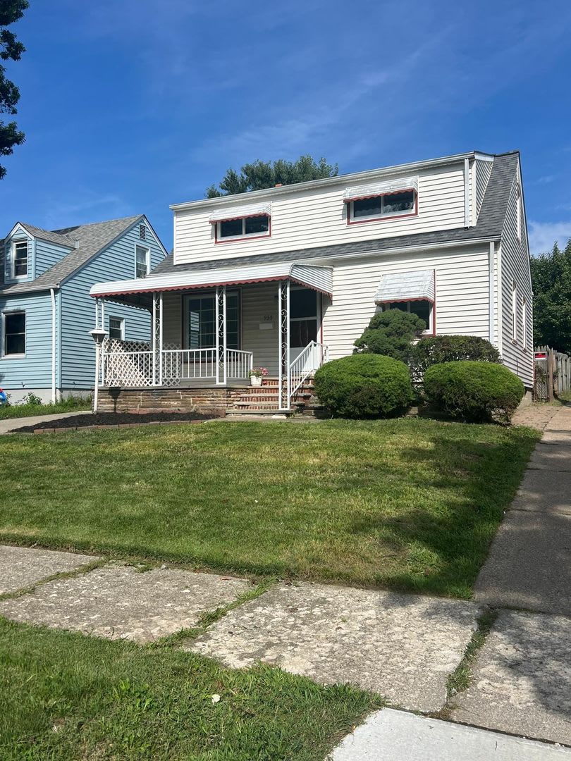 955 E 223rd St – photo 2