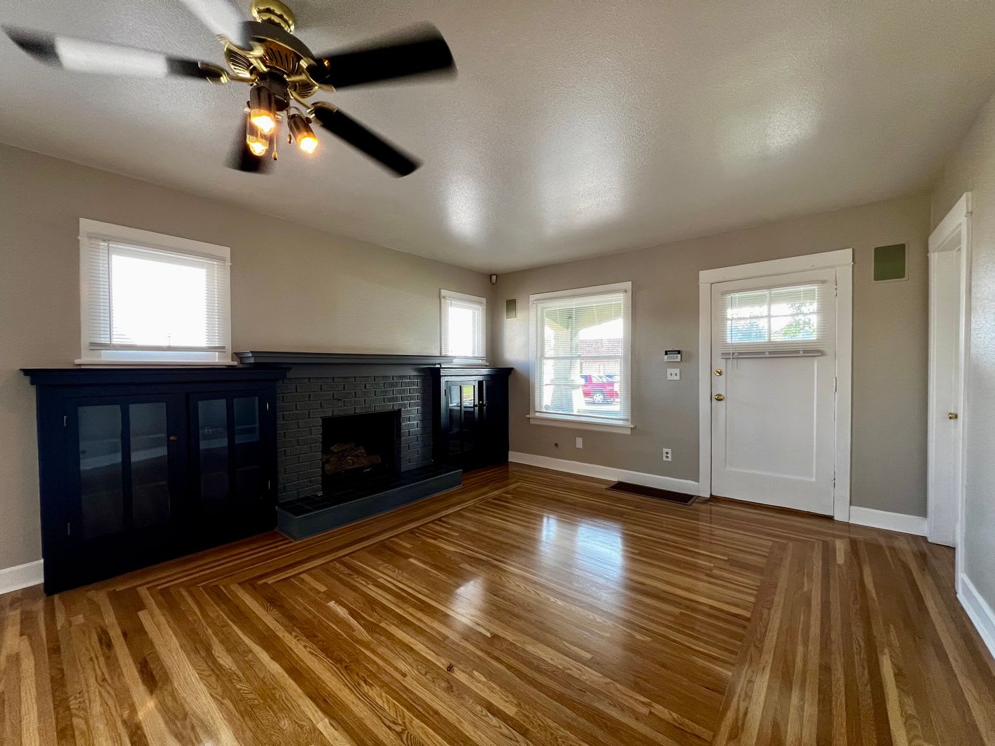 Non-Refundable & Security Deposit Total: $2025.00 – photo 1