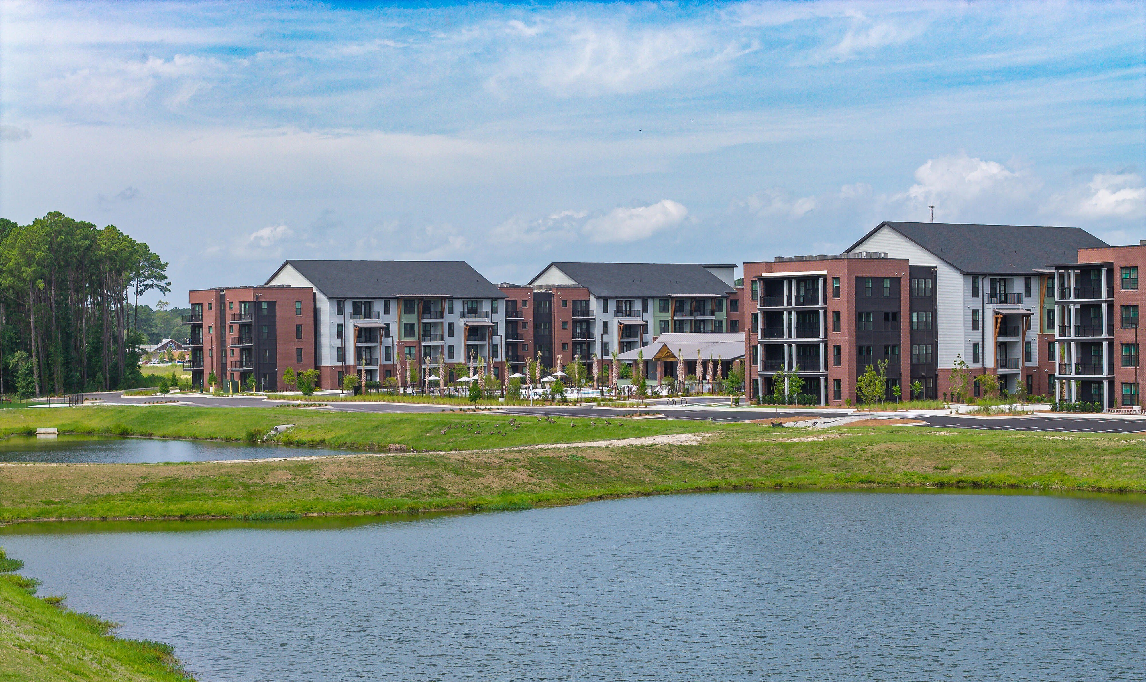 The Residences at Sawmill – photo 4