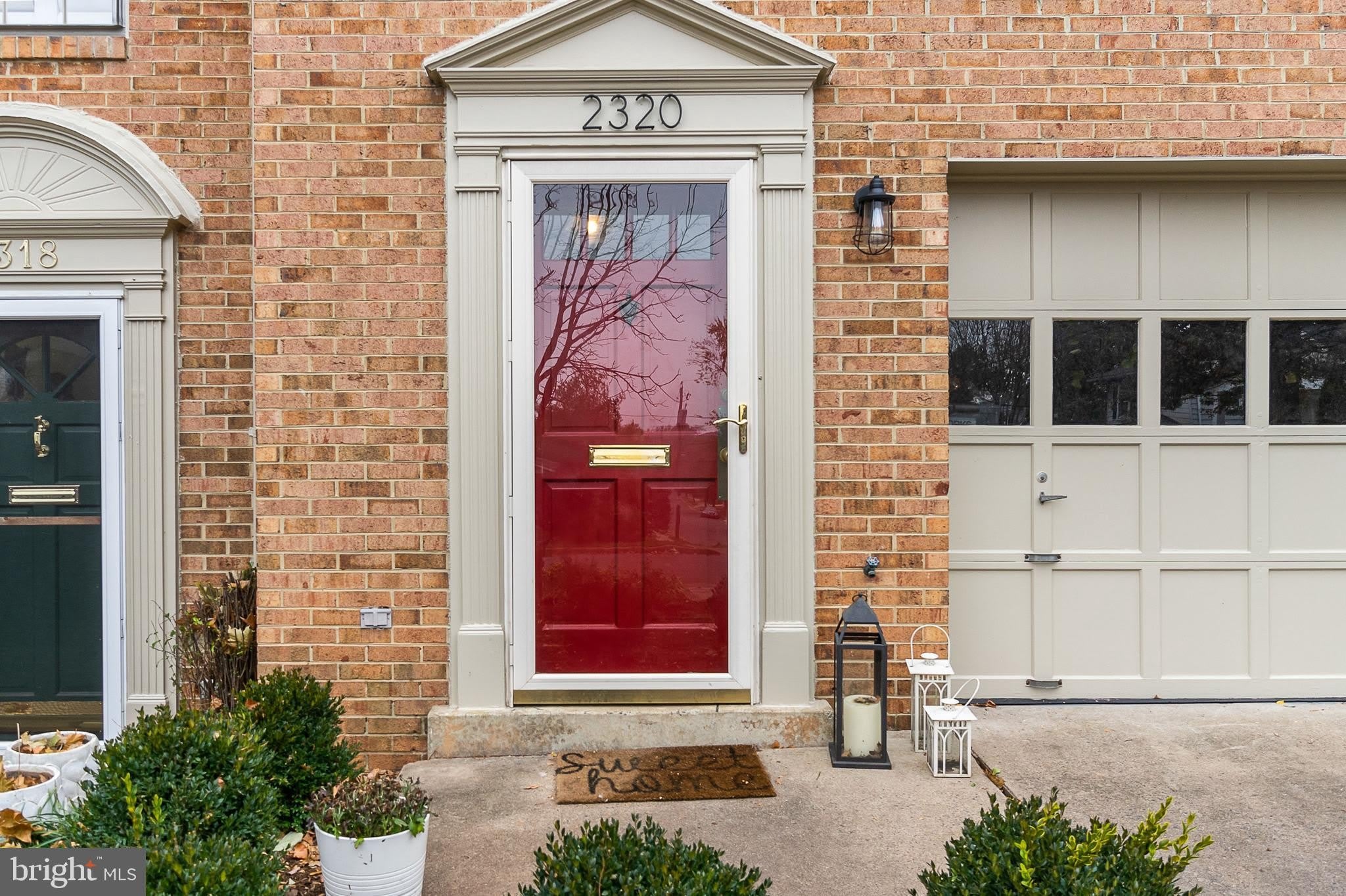 2320 SANFORD Street – photo 2