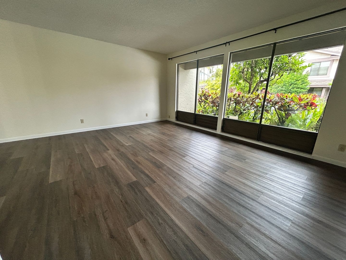 Aiea Townhome – photo 2