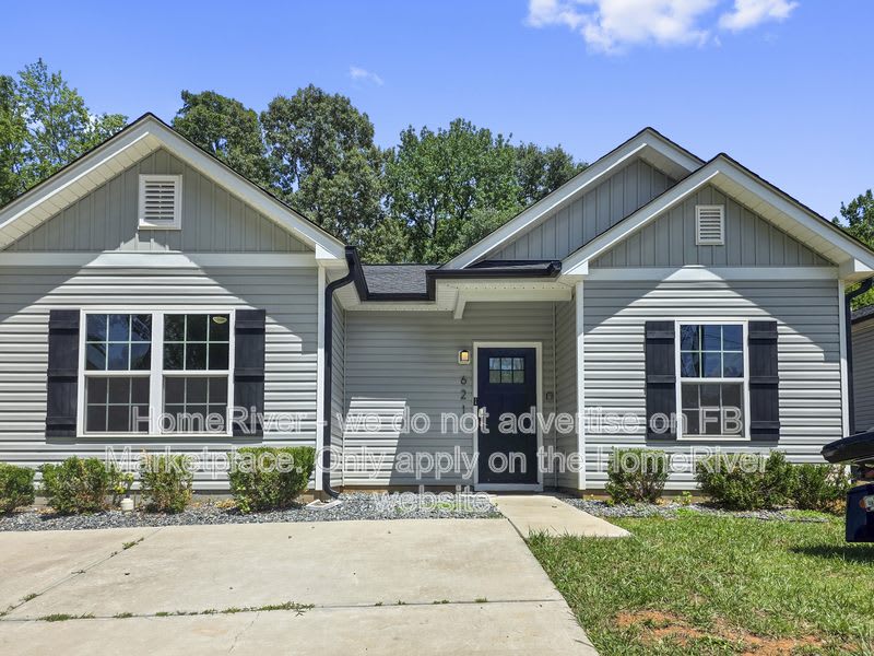 621 Northway Dr – photo 1