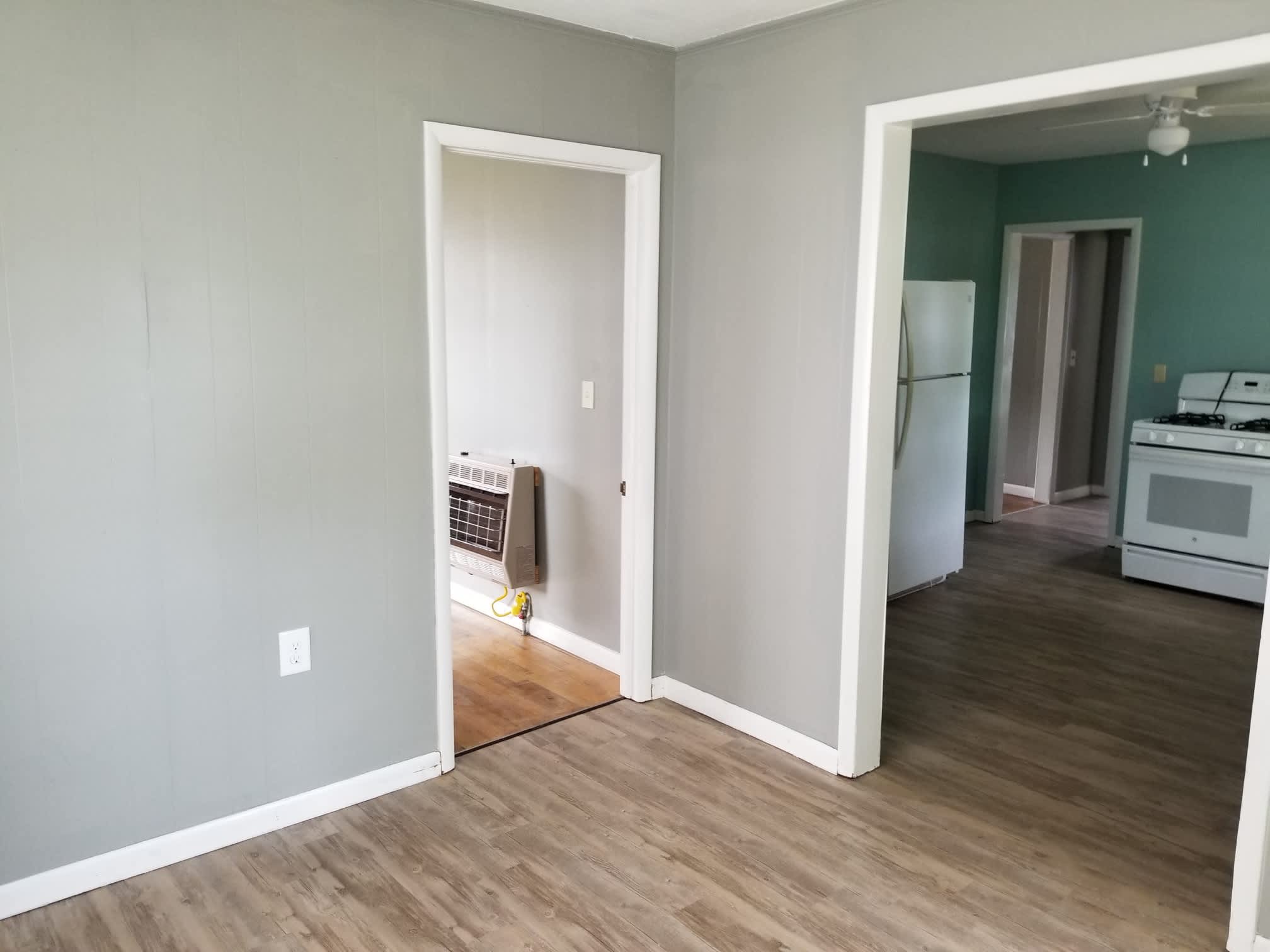 809 S Rogers St – photo 5
