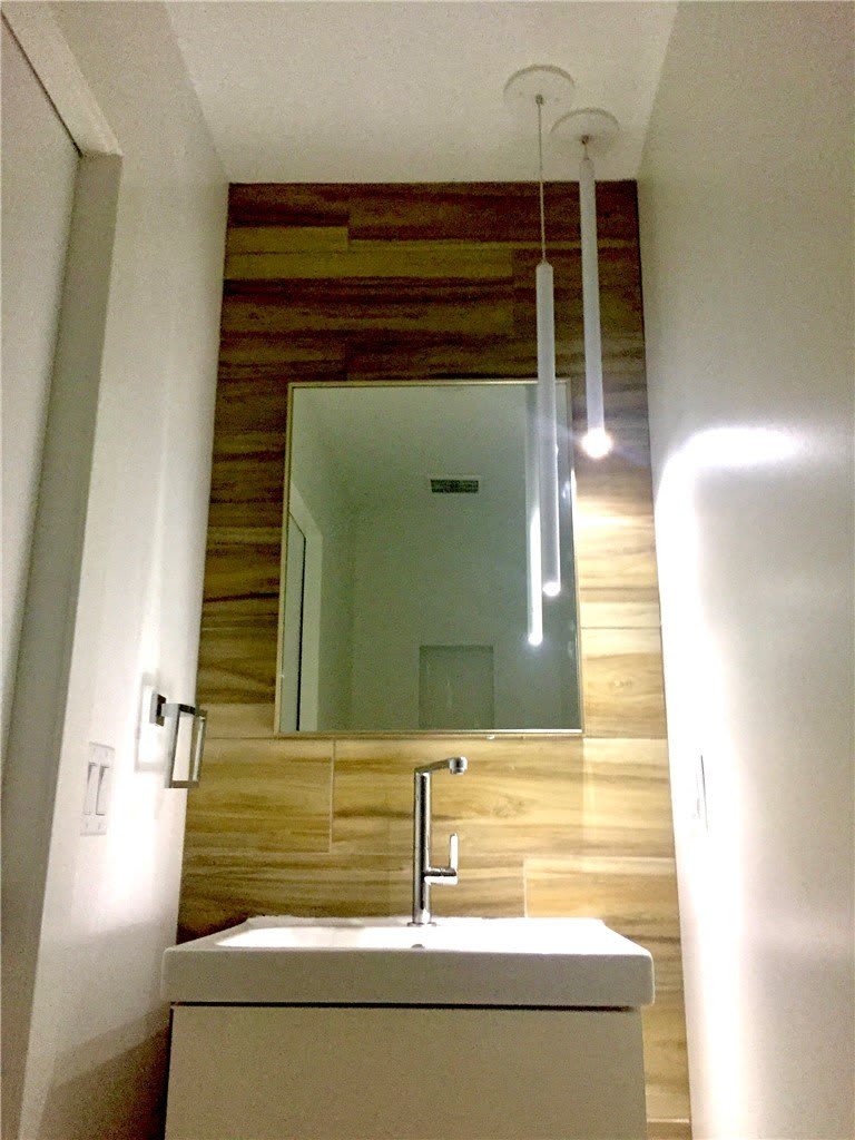 110 S 15th St – photo 5