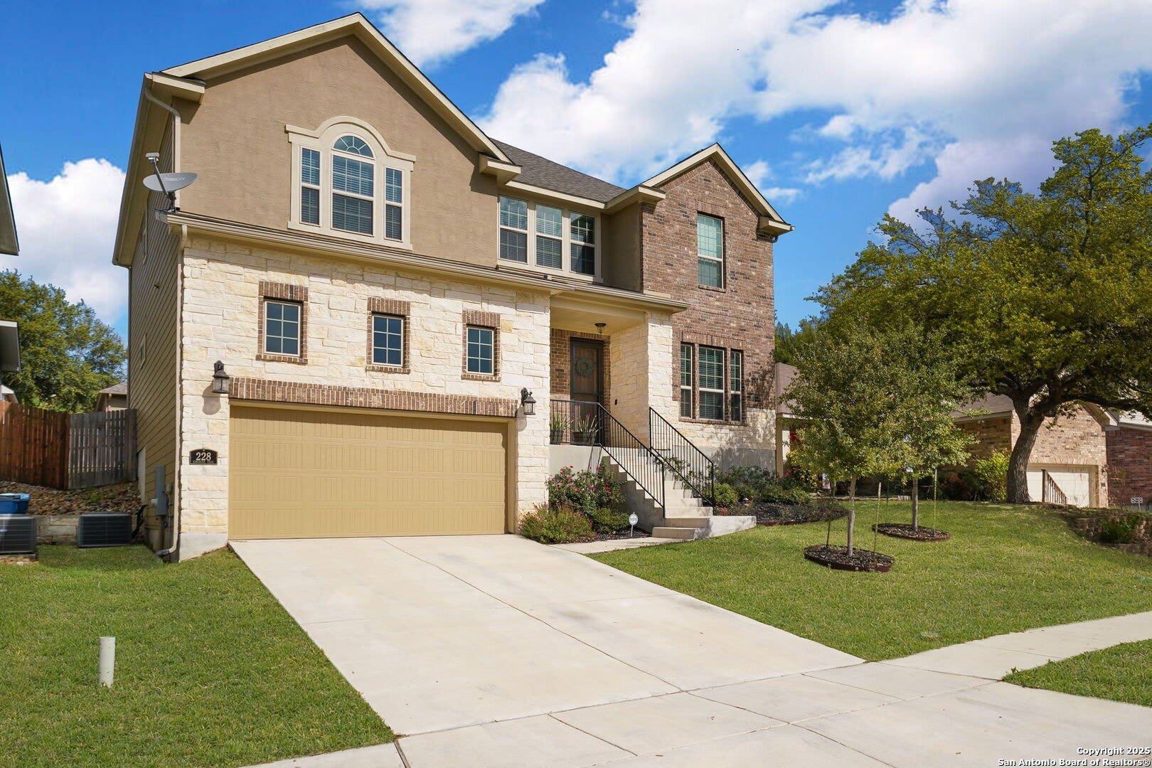 228 Comanche Trail – photo 3