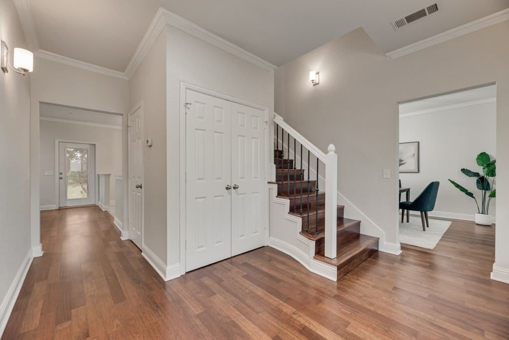 5855 County Road 408 – photo 3