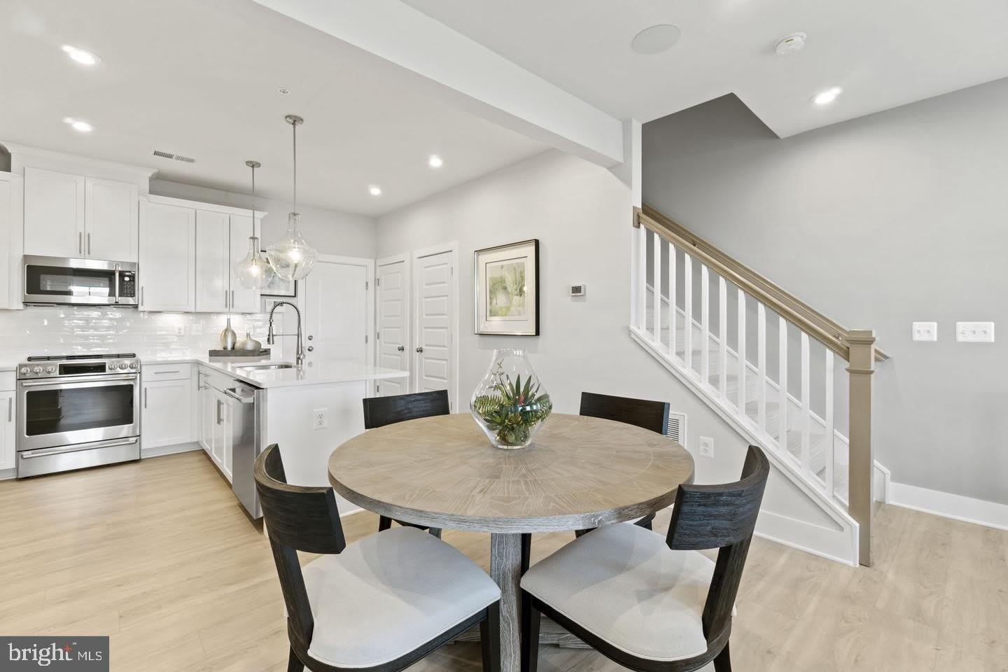 43805 MIDDLEWAY TERRACE – photo 4