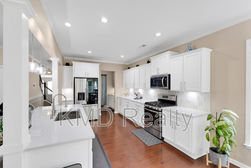 9312 Ardrey Woods Drive – photo 4