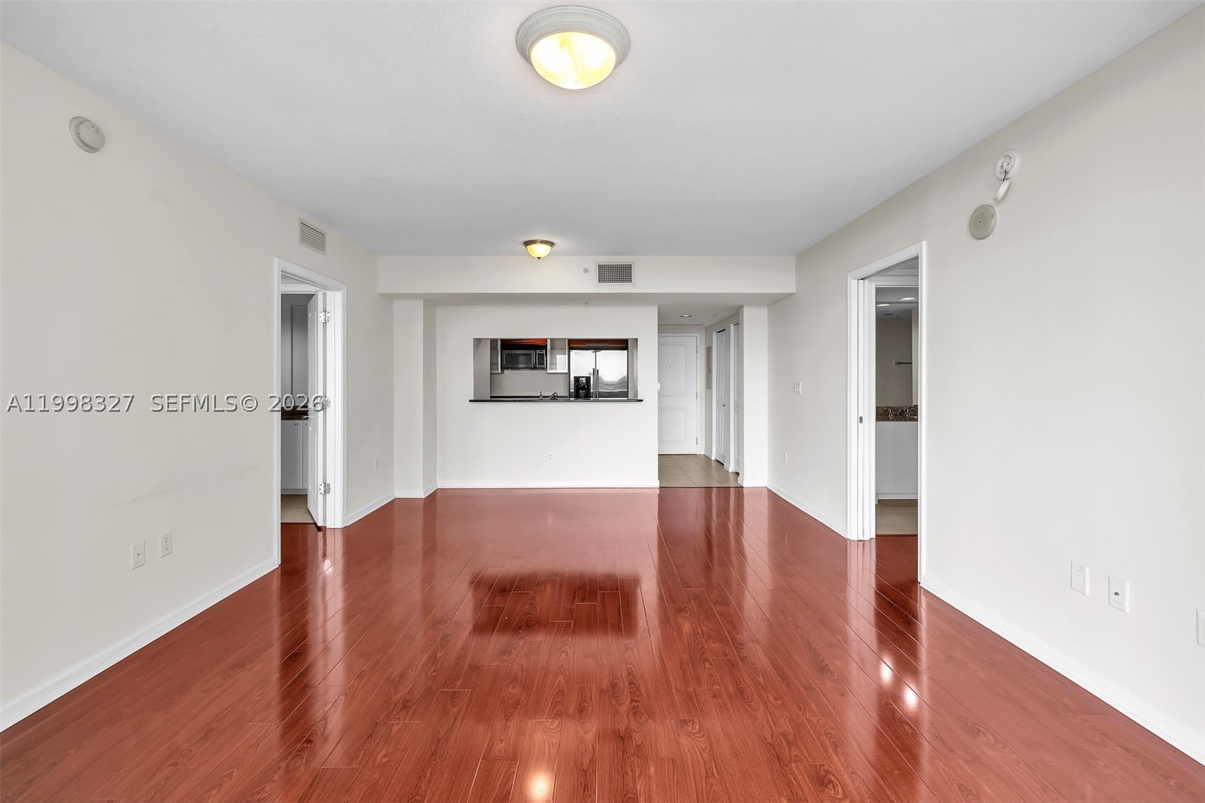 610 W Las Olas Blvd – photo 4