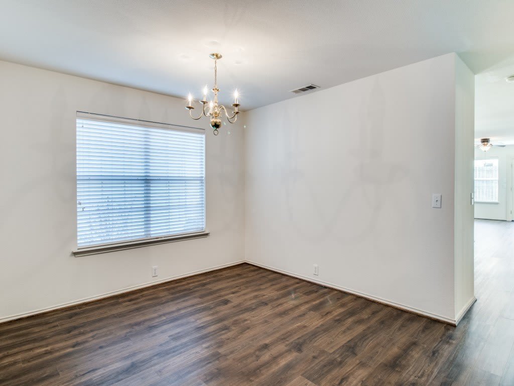 4212 Falcon Drive – photo 2