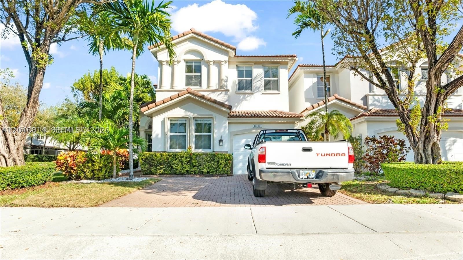 10863 Nw 85Th St – photo 2