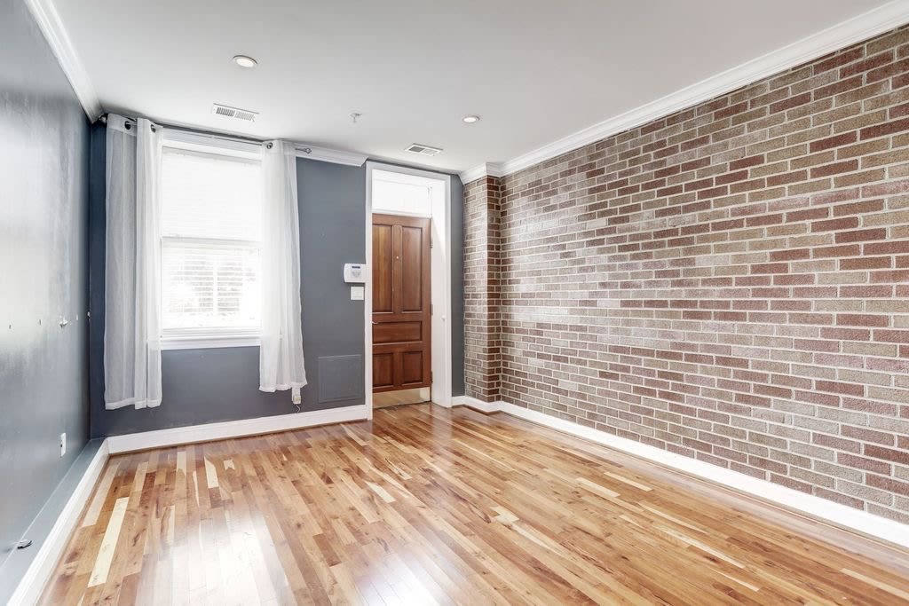 1120 K Street Southeast – photo 3