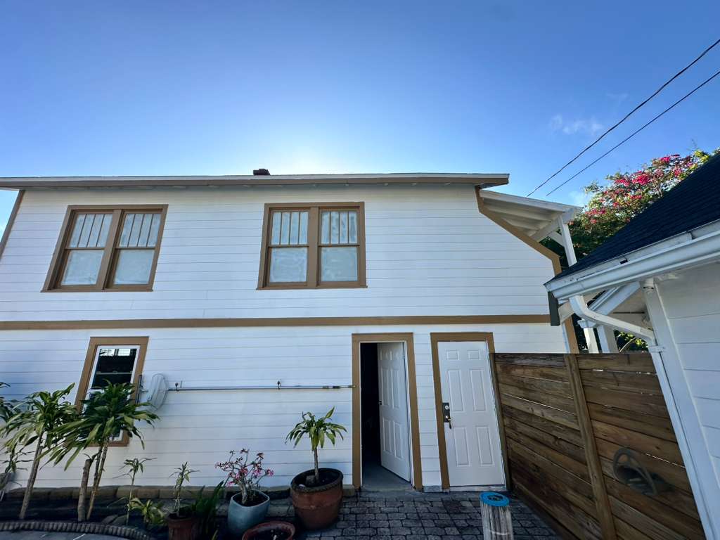 1037 12Th St N – photo 3