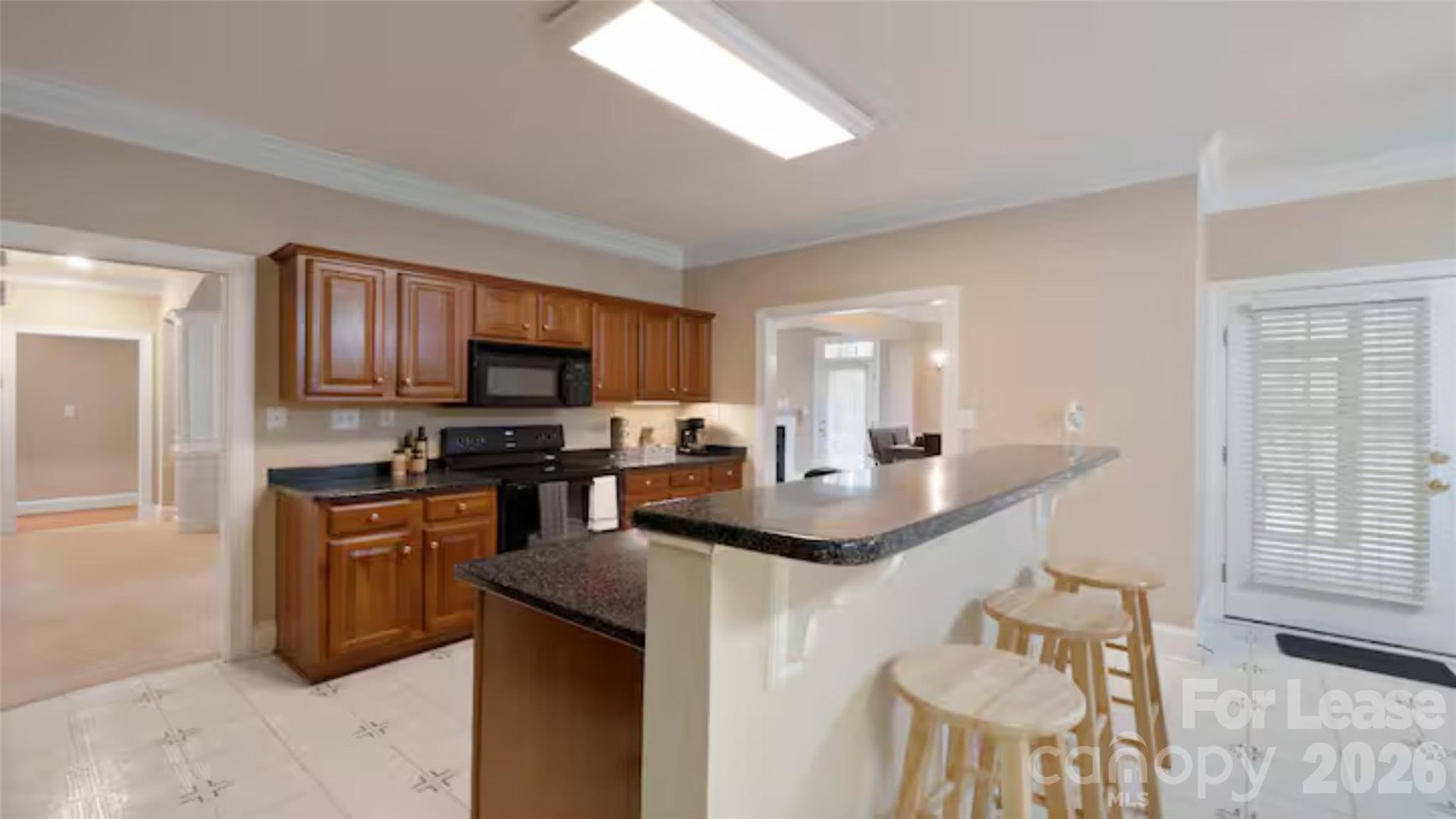 2804 Wingfield Place – photo 4