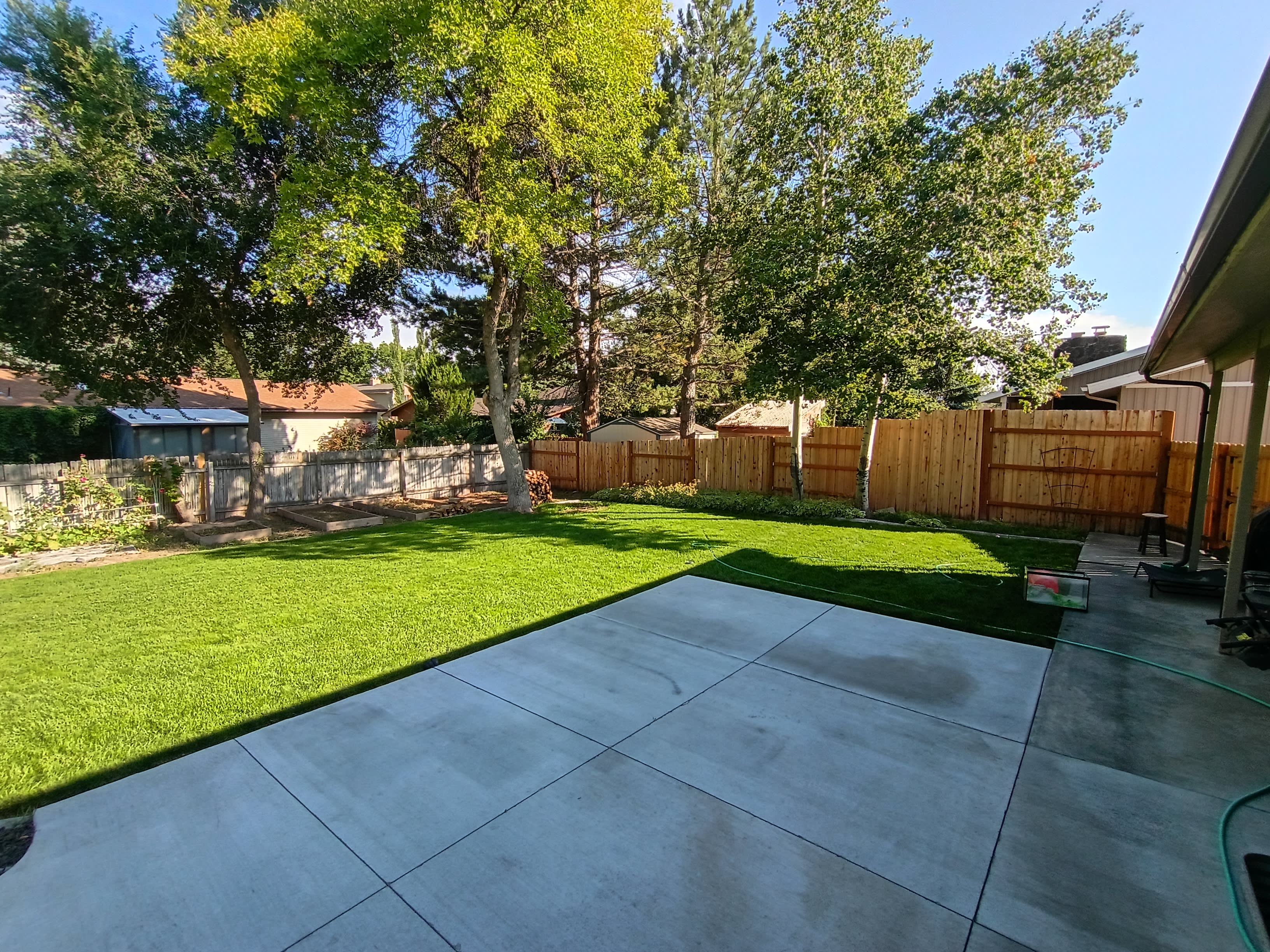 725 Dickson Avenue – photo 5