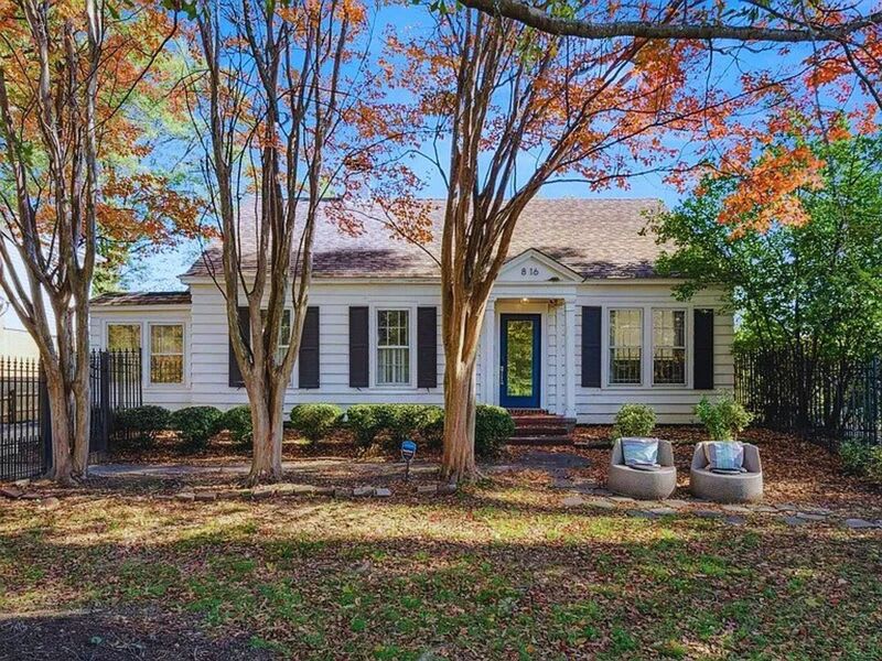 816 Charles Place – photo 2