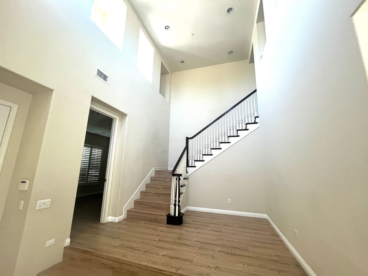 Beautiful San Dimas Home in Gated Community – photo 4