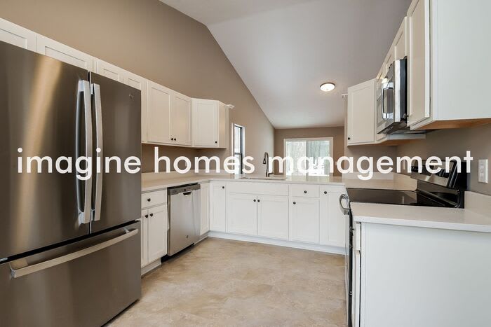 210 Maplelawn Drive – photo 5