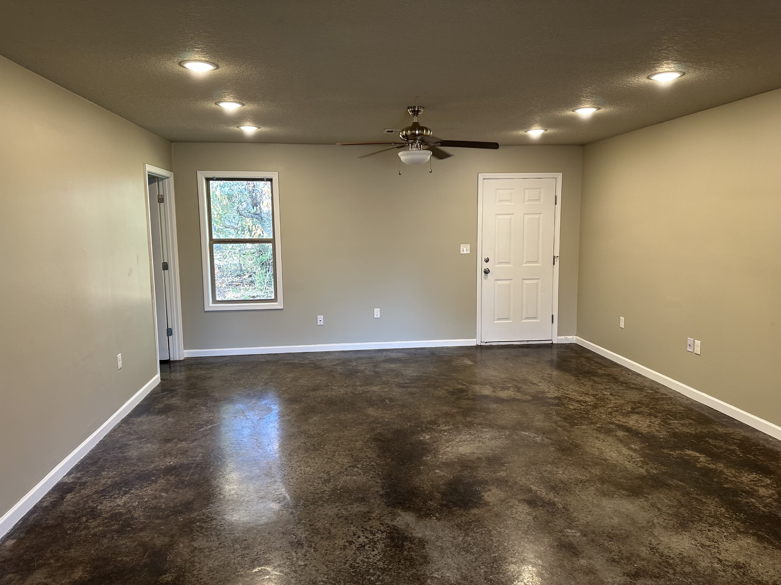 402 Kiersen Lane – photo 3