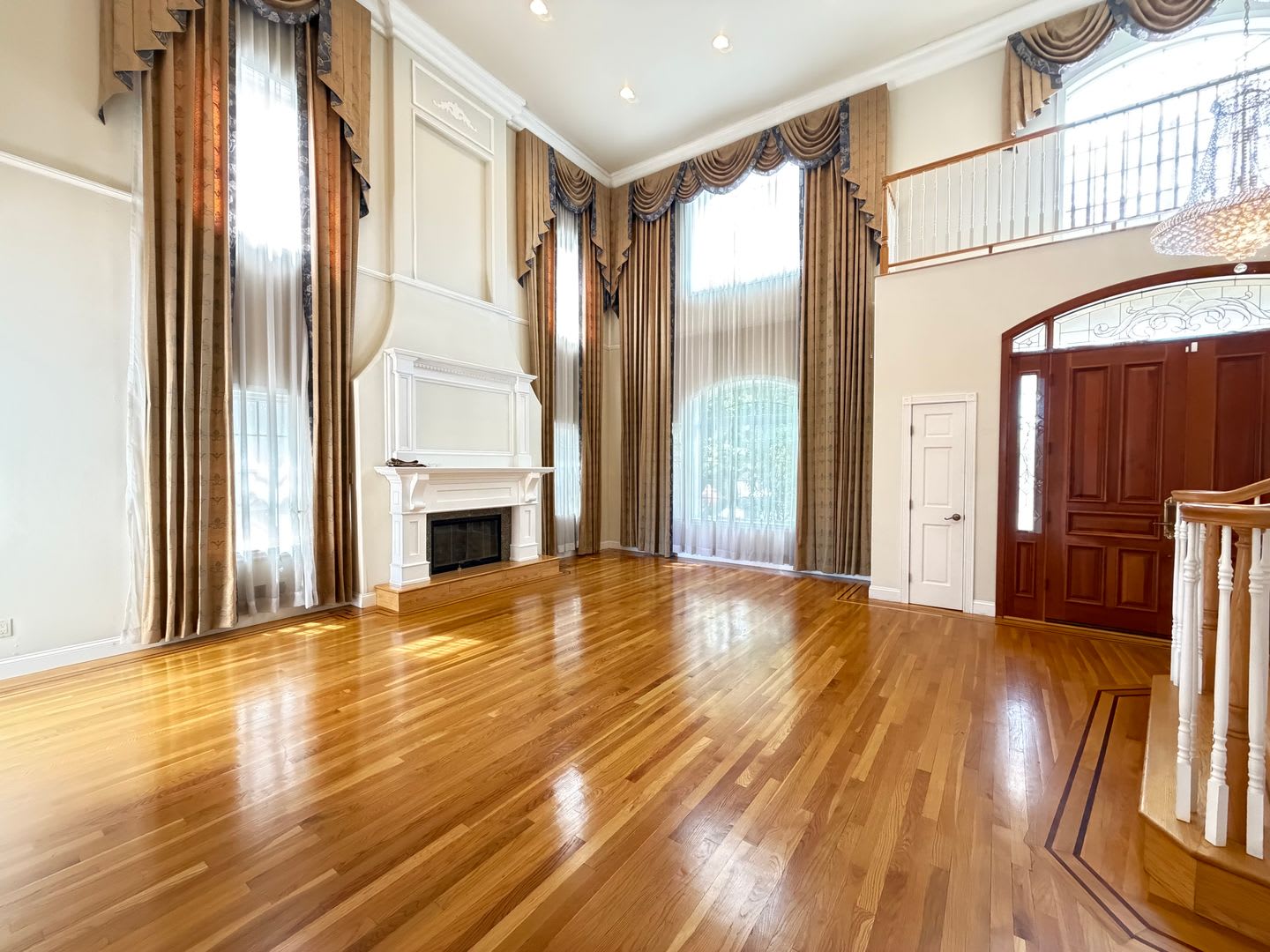 738 Palmera Court – photo 5