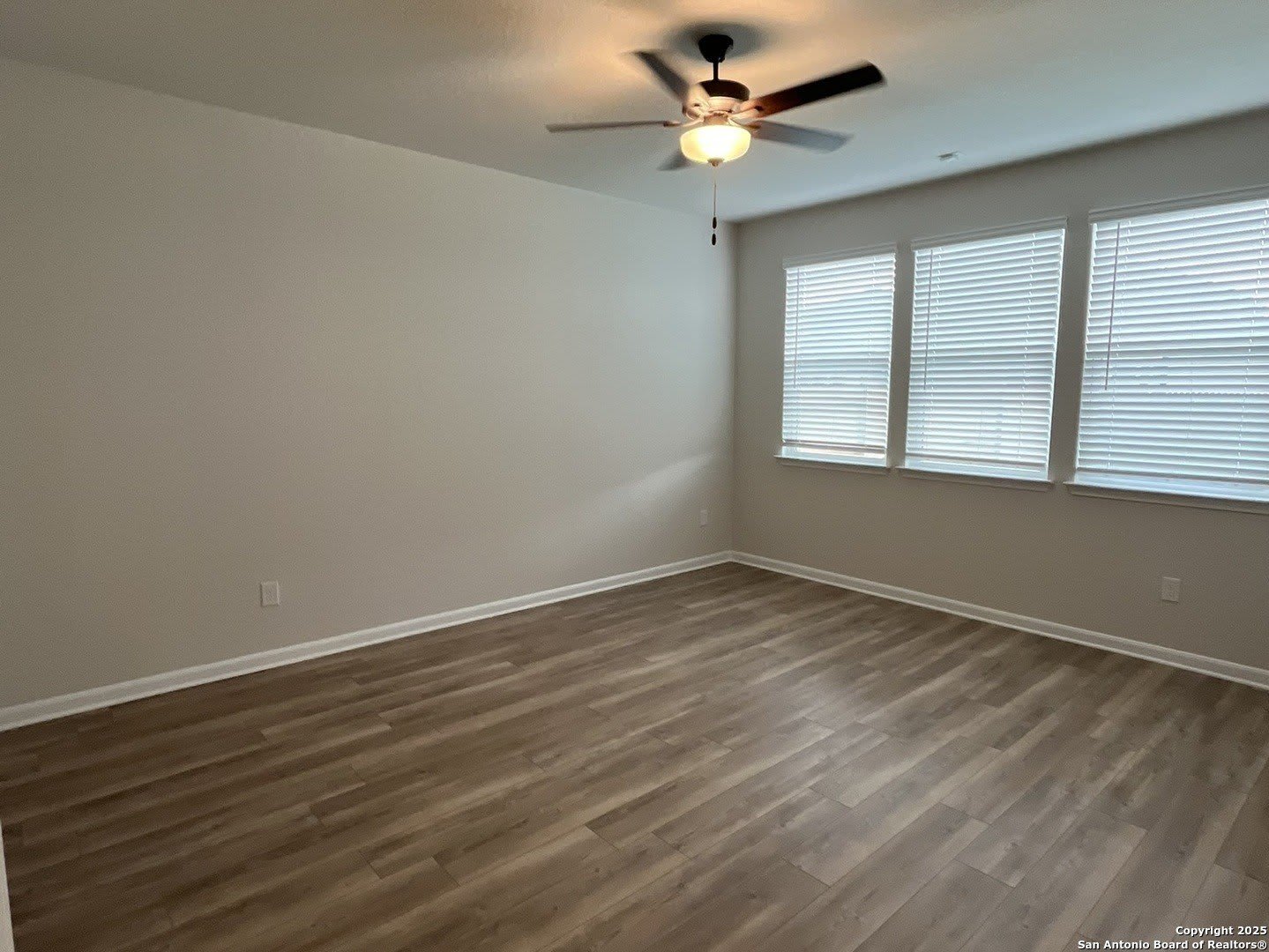 8234 Sunrise Glen – photo 4