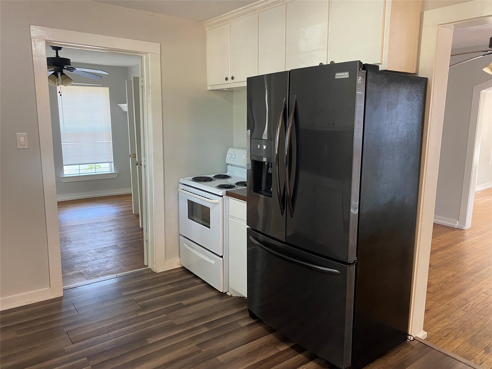403 Marshall Street – photo 4