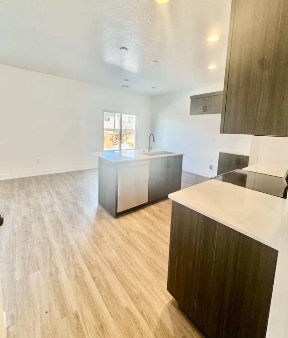 5649 South Aaron Lane – photo 2