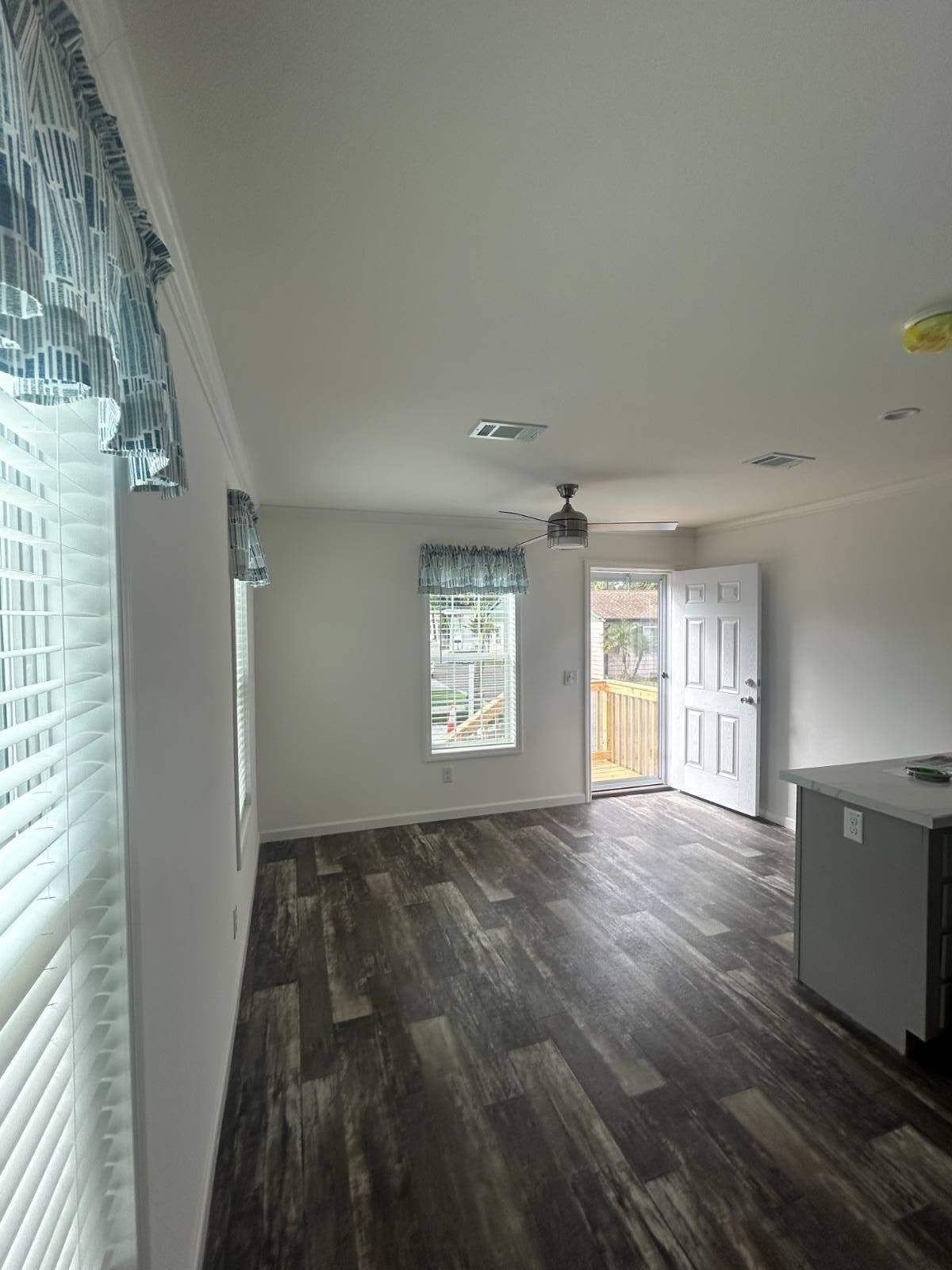 5310 14th St. W – photo 3