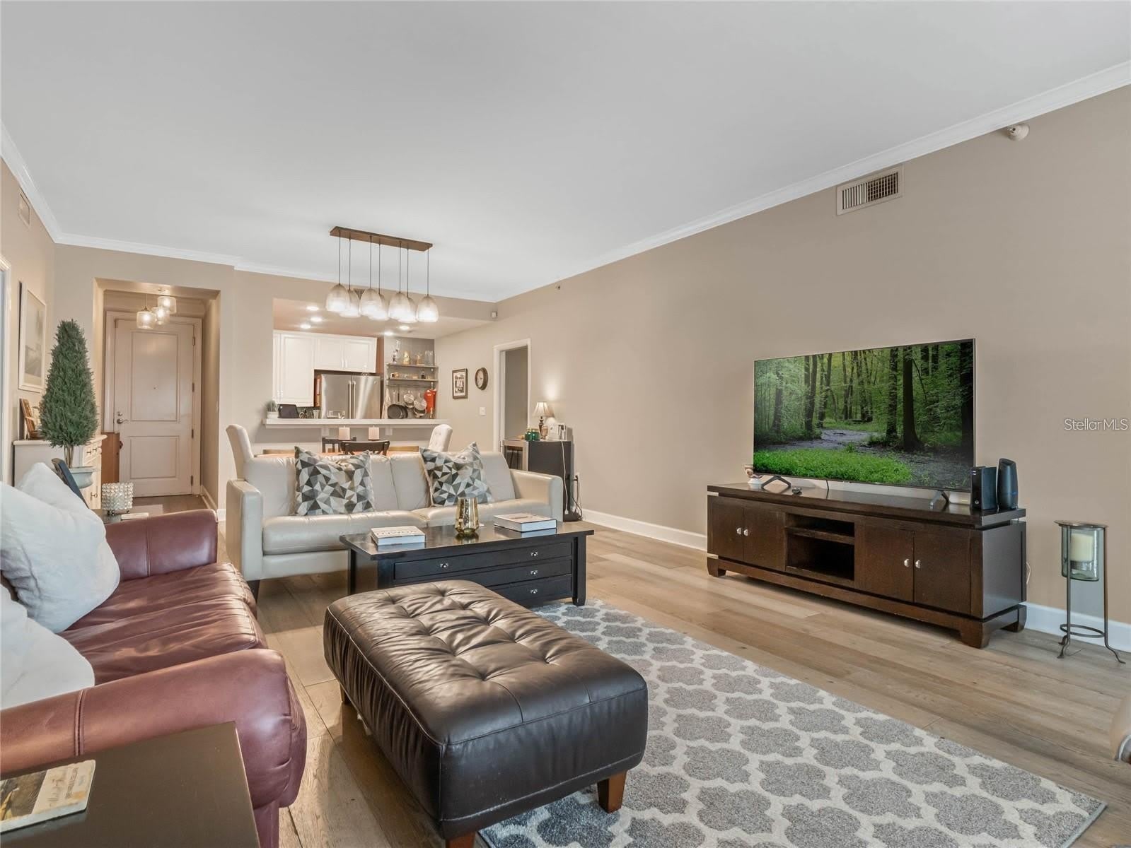 630 VASSAR Street – photo 5