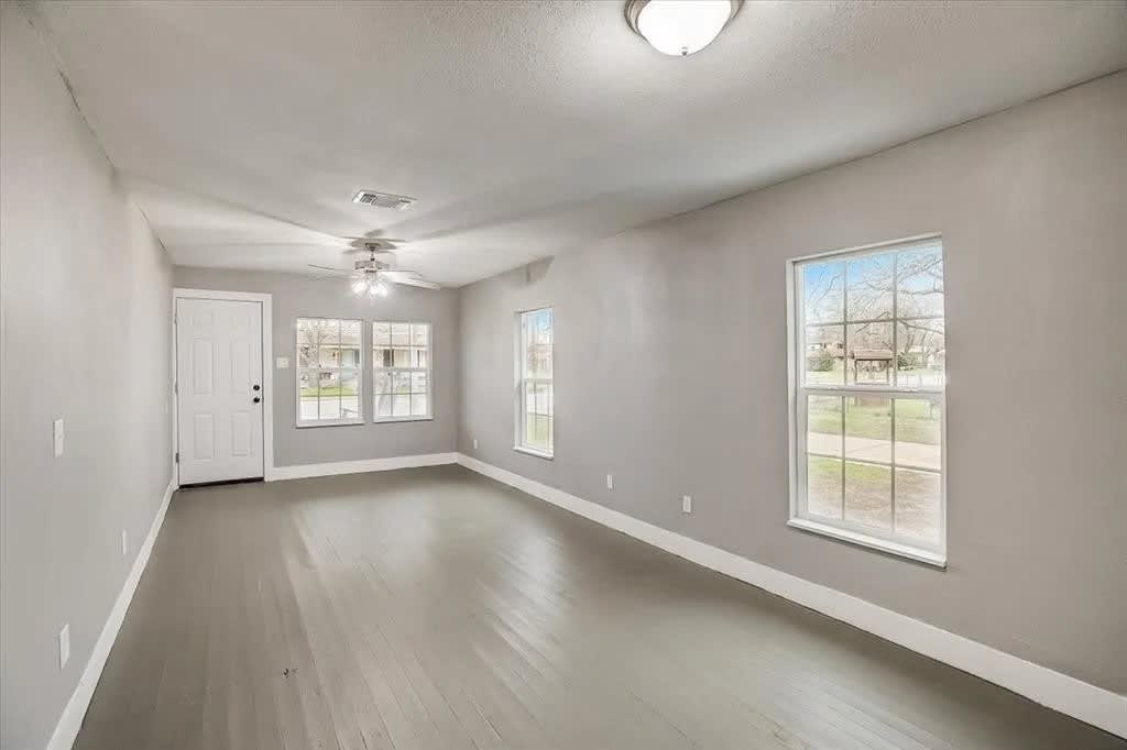 720 East Guadalupe Street – photo 2