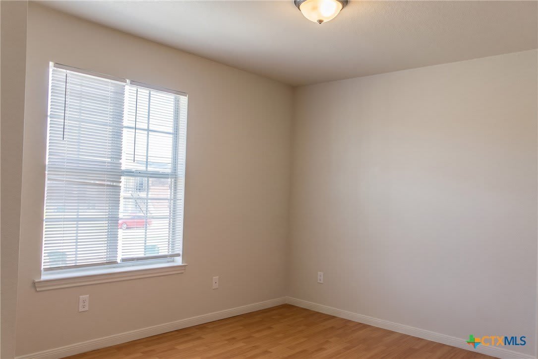 413 Brittney Way – photo 5