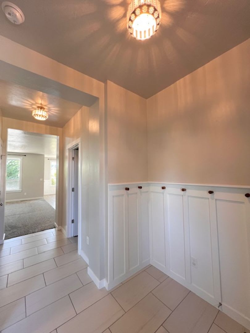 Beautiful 4 Bed, 2.5 Bath Plus Office in South Meridian – photo 3