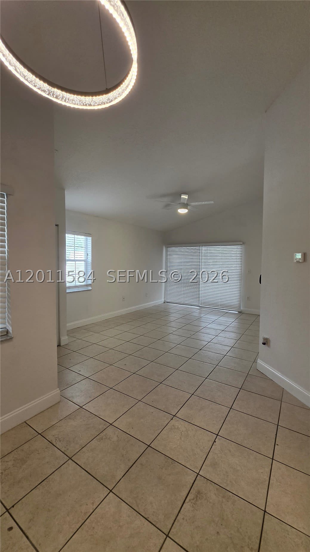 2880 N Oakland Forest Dr – photo 4