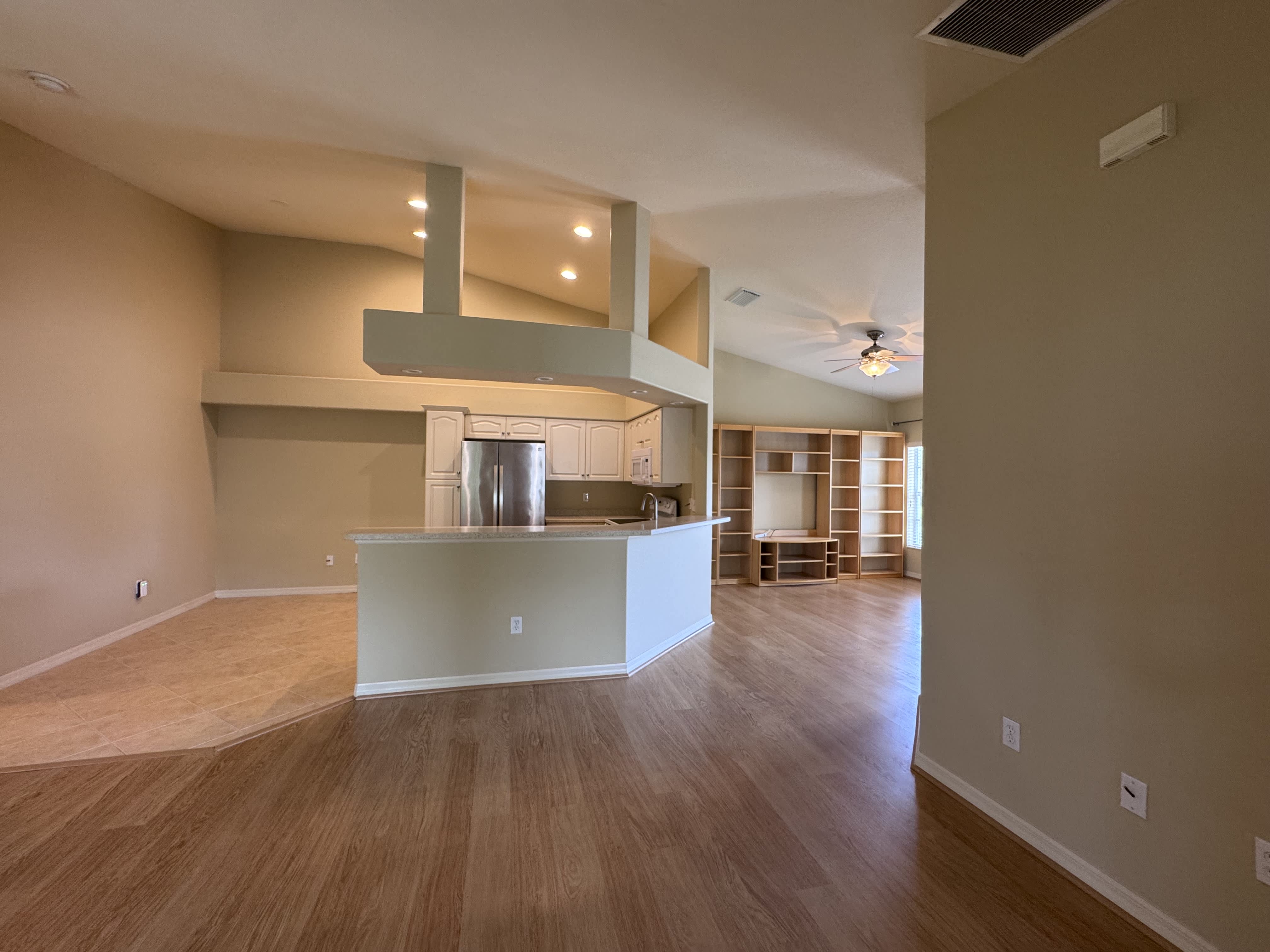 200 Mirabella Cir – photo 3
