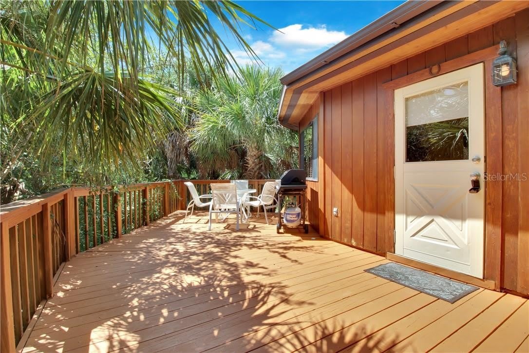 8335 MANASOTA KEY Road – photo 1