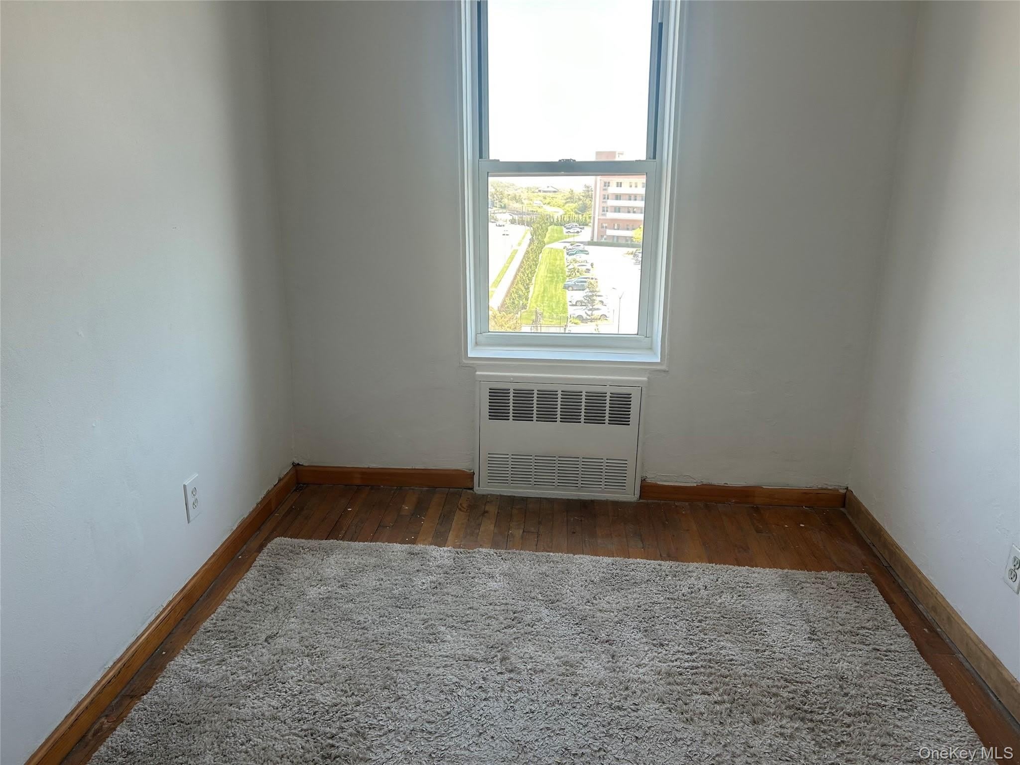 855 E Broadway – photo 5
