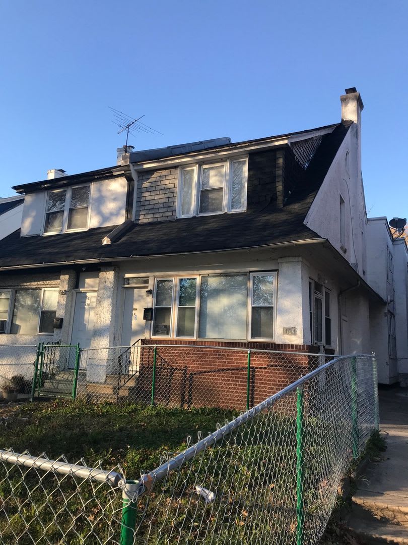 Charming 2BR Duplex in Philadelphia – photo 1