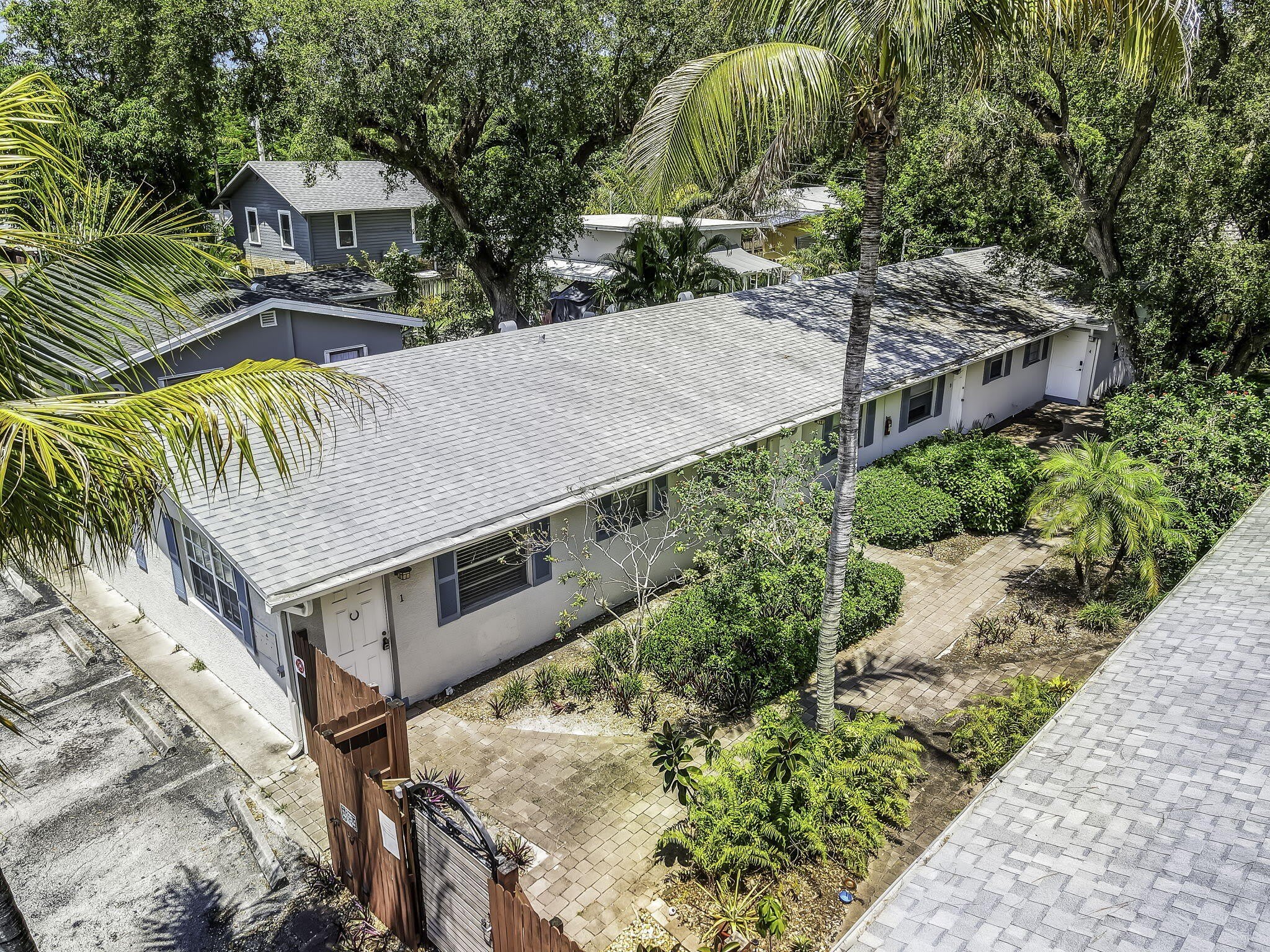 712 SW 14th Avenue – photo 3