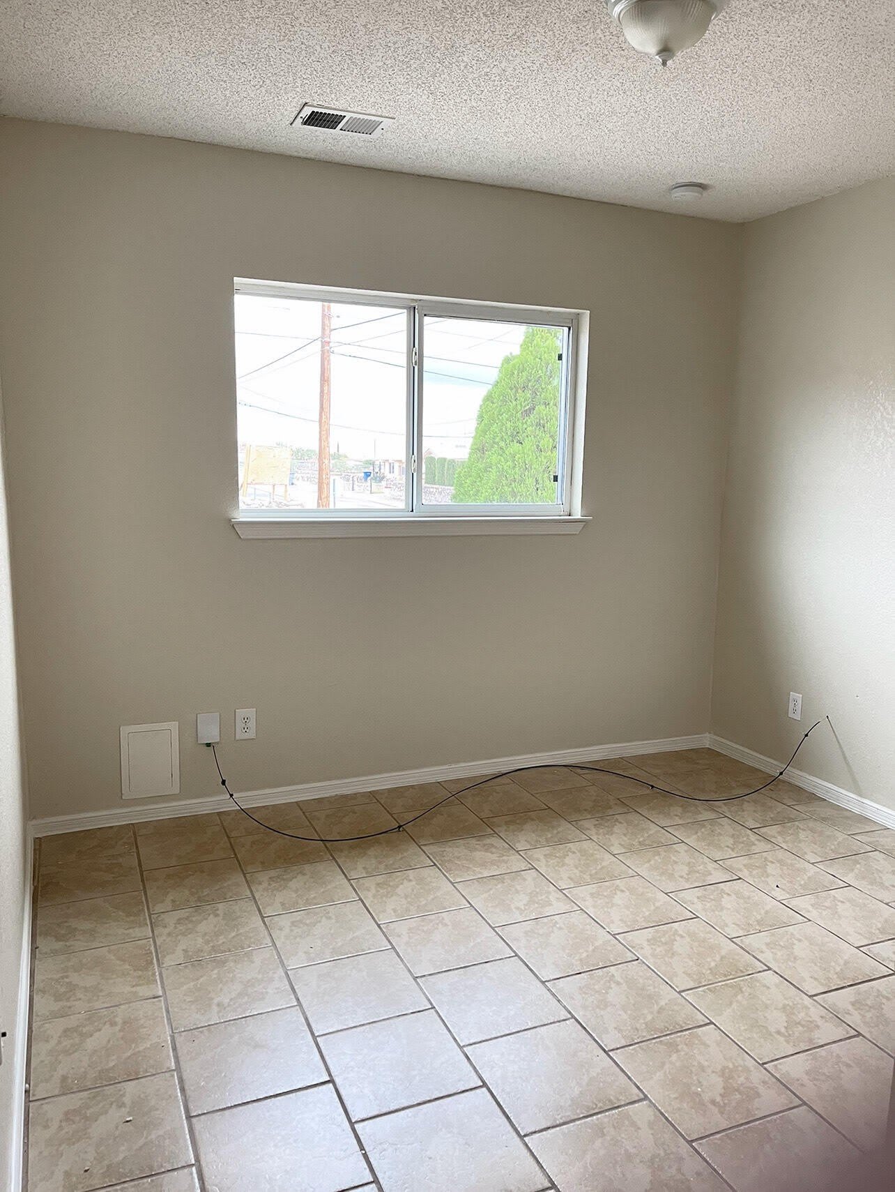 4024 MOONLIGHT Avenue – photo 4