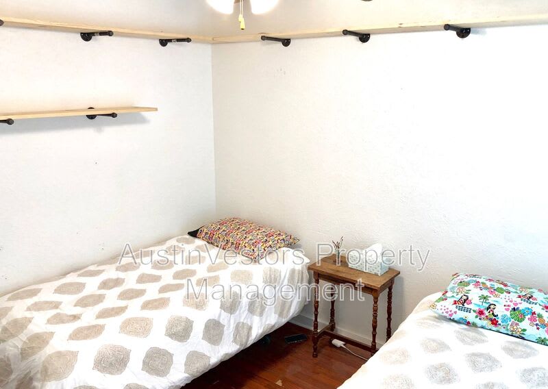 10302 Annie Oakley Trl. – photo 4