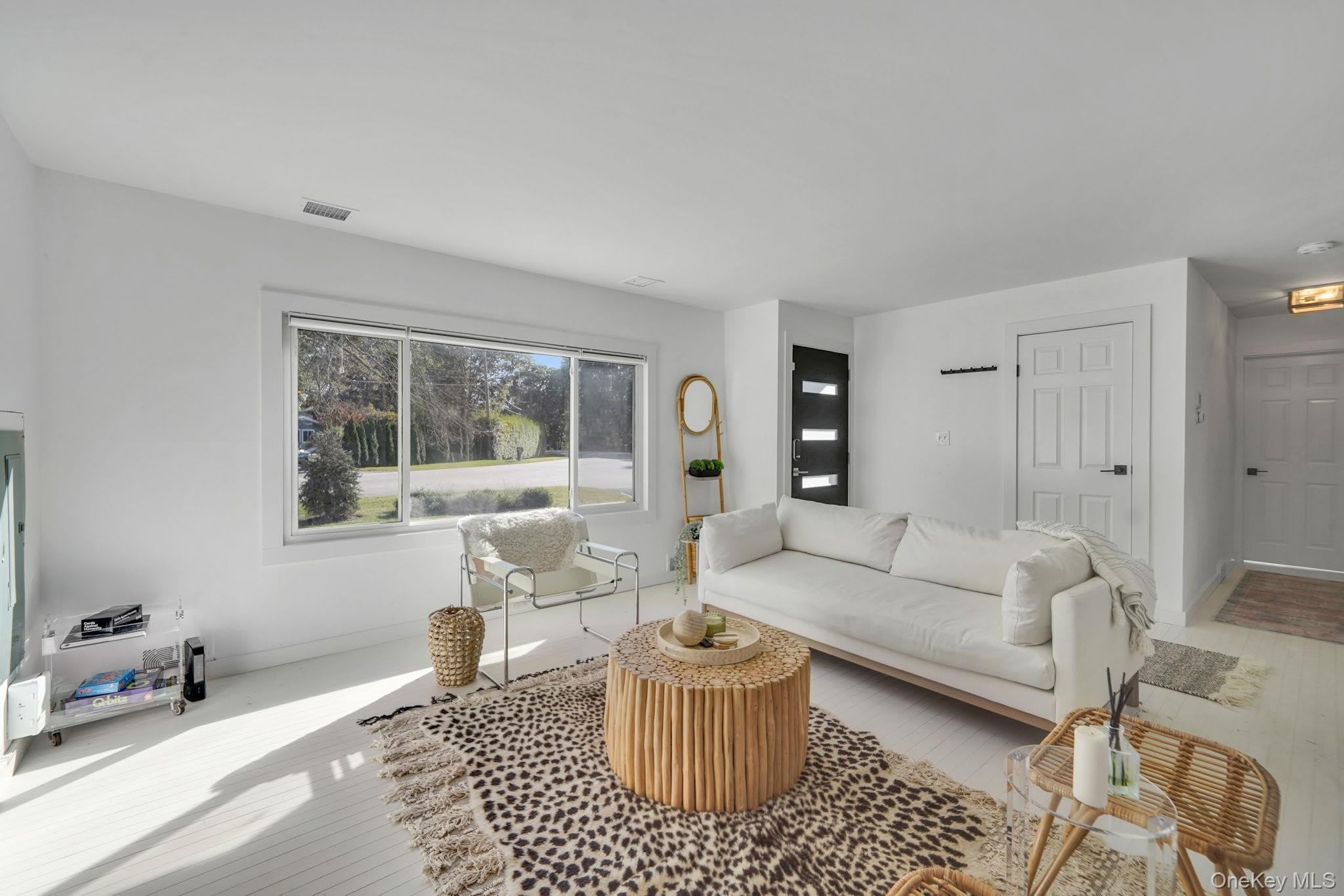 138 W Tiana Road – photo 5