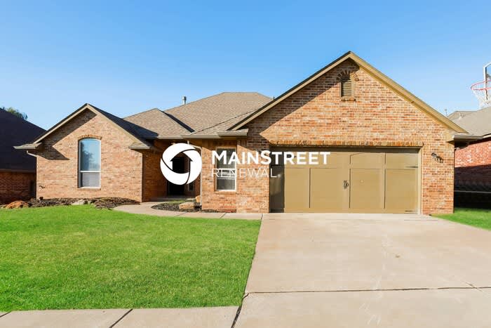4604 Northwest 162nd Court – photo 1