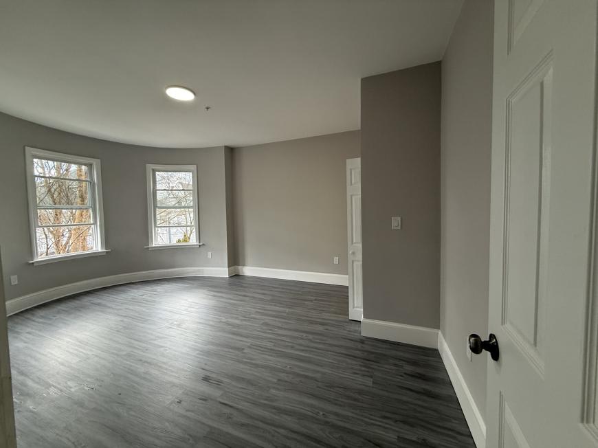 40 Fowler St. – photo 3