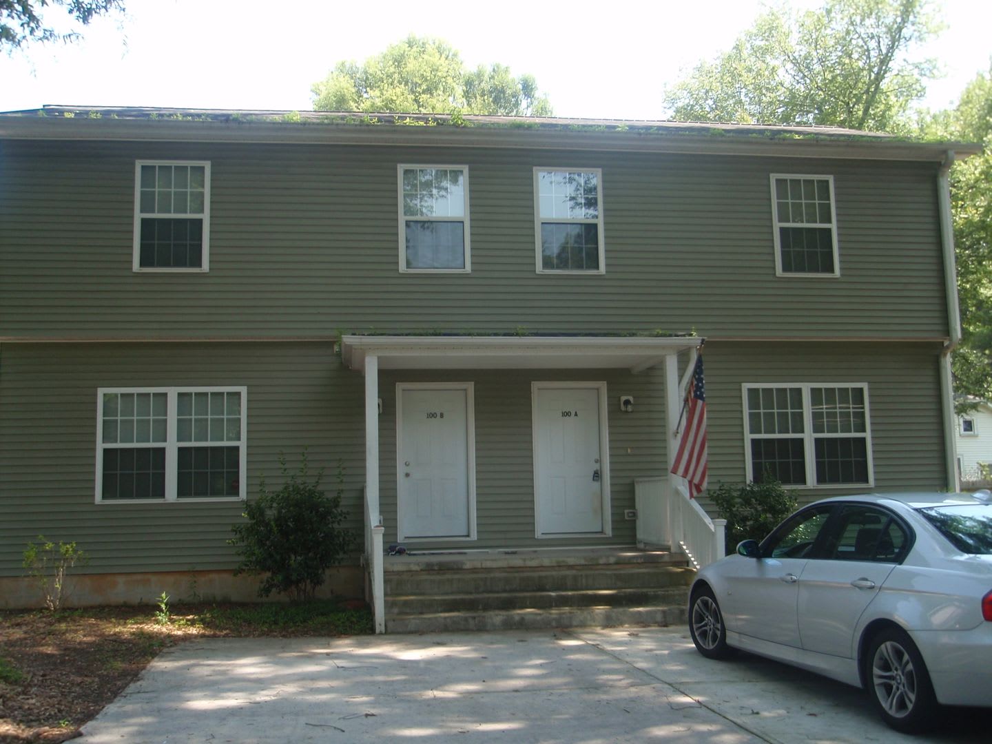 Newly Remodeled 3BR/1.5BA Duplex in Huntersville – photo 1