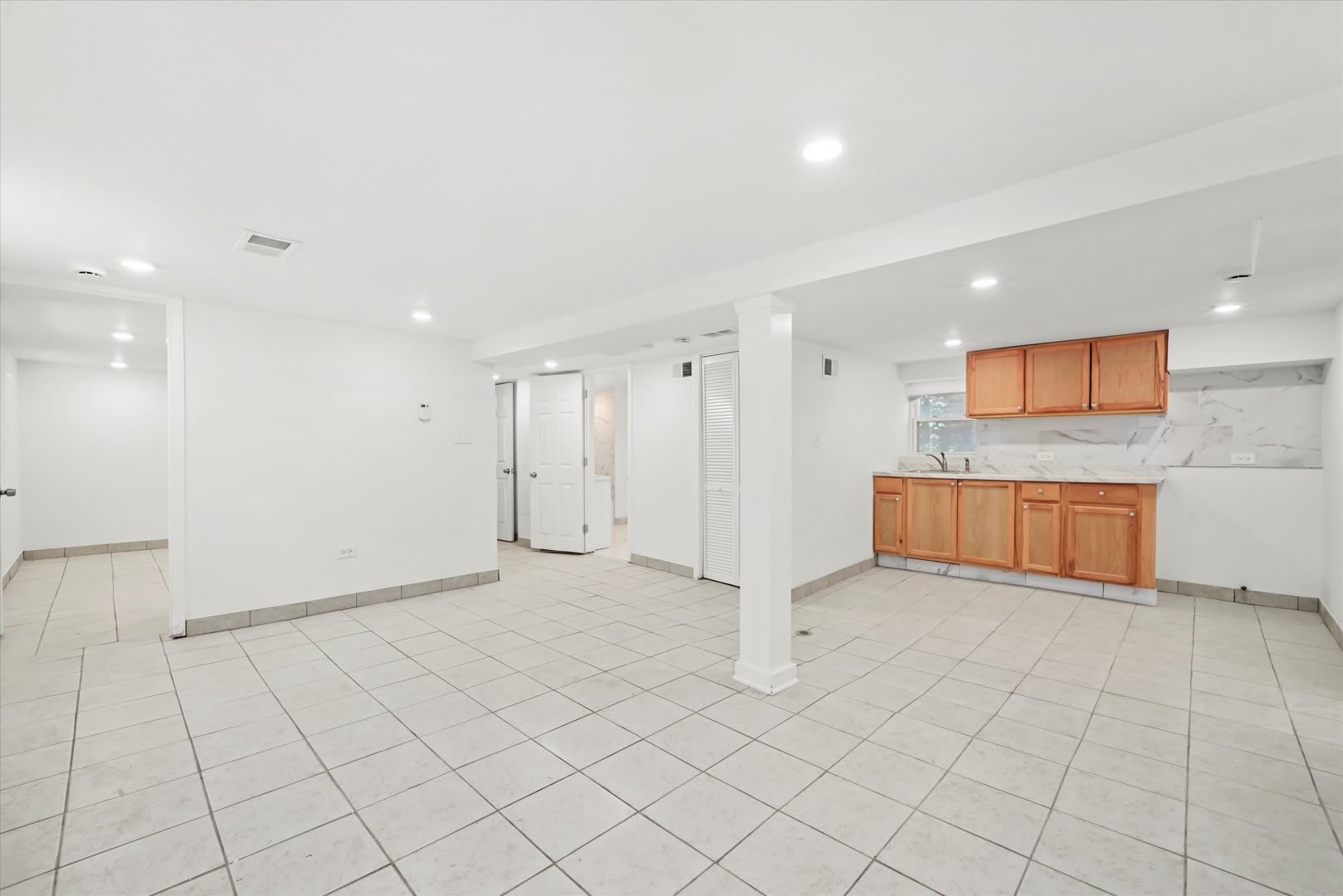 5331 W Congress Parkway – photo 3