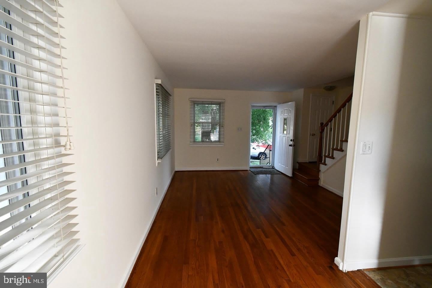 41 UNDERWOOD Place – photo 5